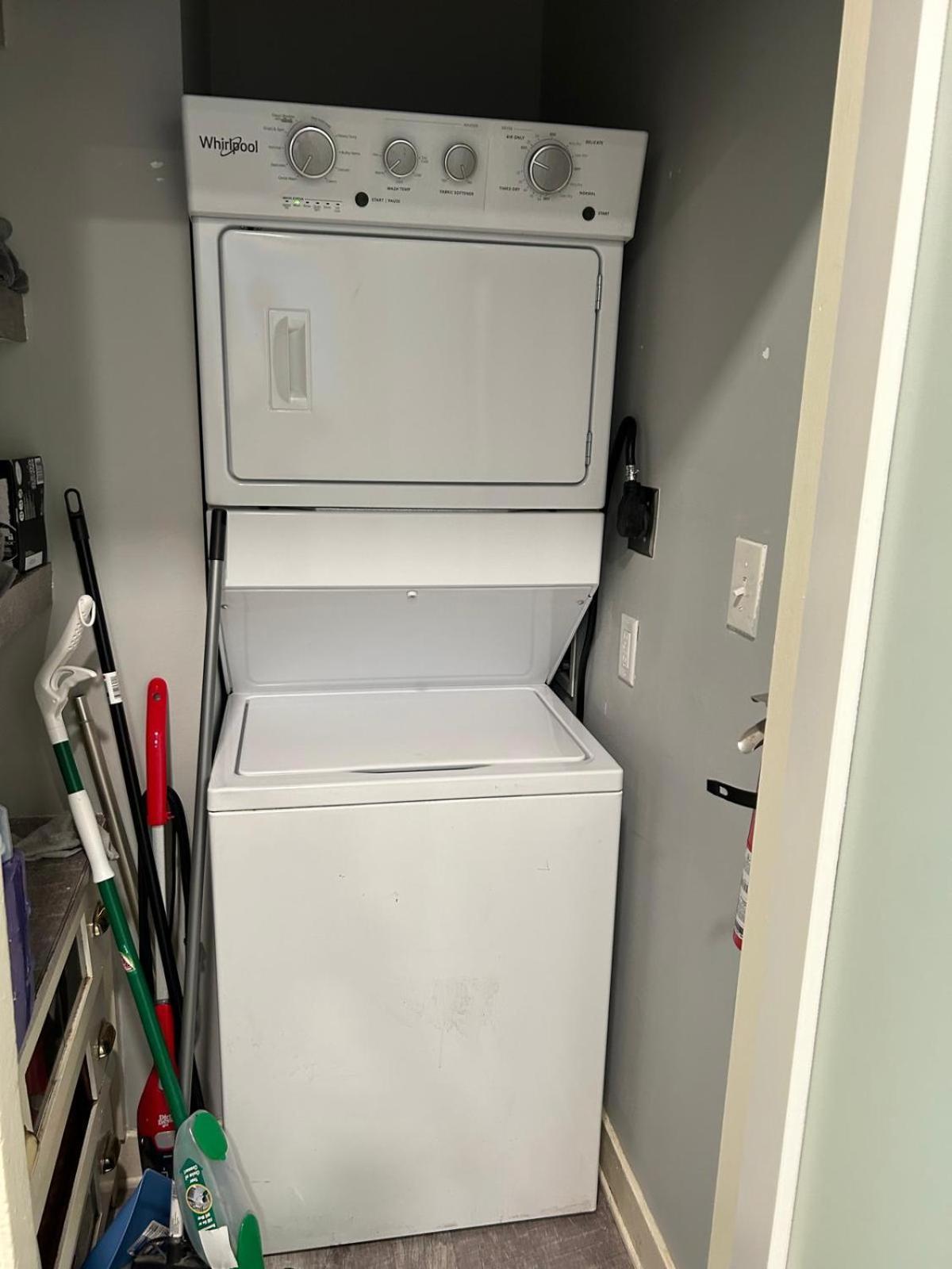Homestay Near Downtown - Andrew Station Area Boston