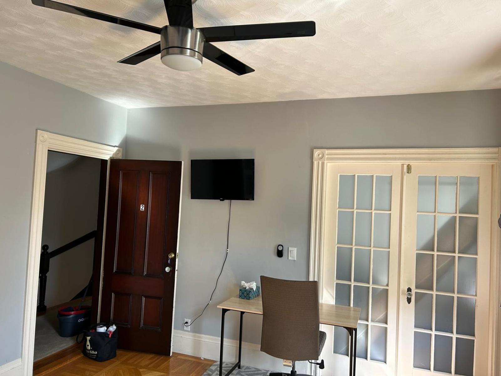 Homestay Near Downtown - Andrew Station Area Boston